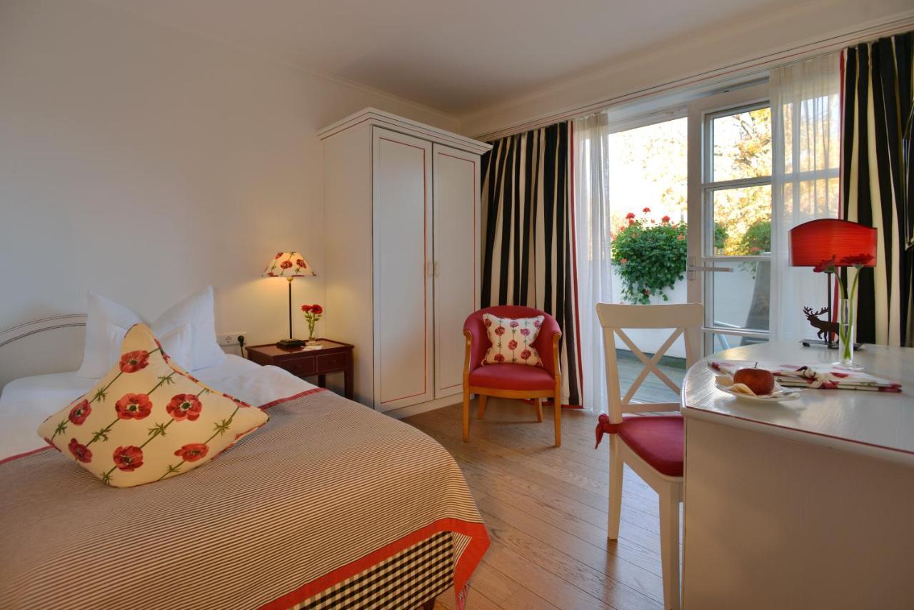 Romantik Hotel&Restaurant Hirsch Sonnenbühl Buitenkant foto